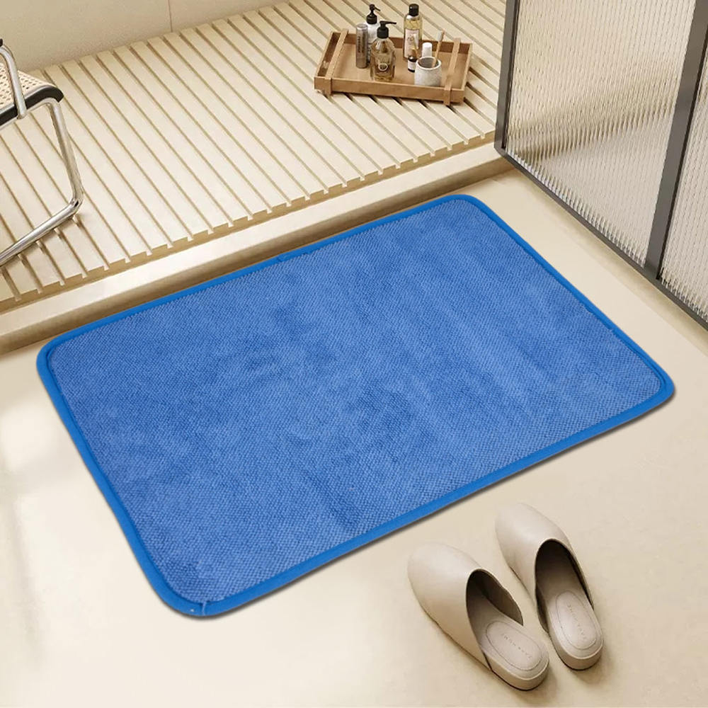 Tapis de bain uni en chenille